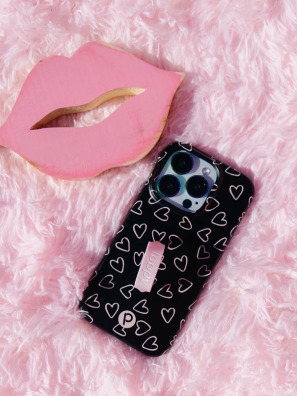 Loopy iPhone 14 Plus Midnight Hearts - Picture 2 of 8